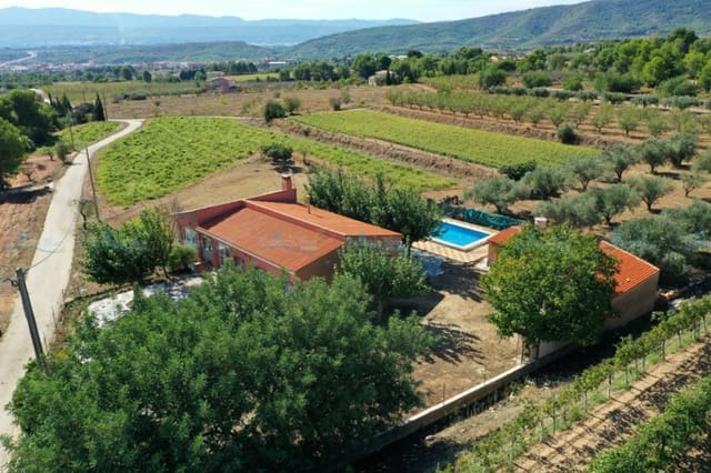 4 bedroom Villa for sale in Aielo de Malferit with pool garage - € 220,000 (Ref: 9265647)