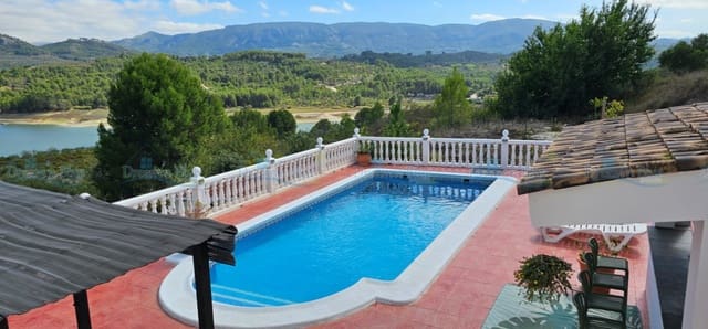 3 soverom Villa til salgs i Beniarrés med svømmebasseng garasje - € 495 000 (Ref: 9302789)