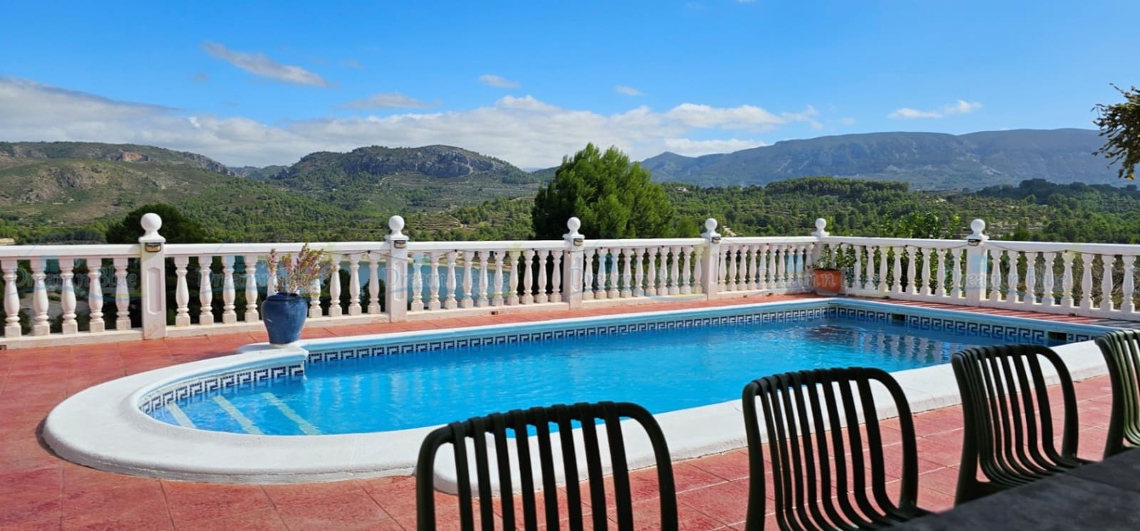 3 bedroom Villa for sale in Beniarres with pool garage - € 495,000 (Ref: 9302789)