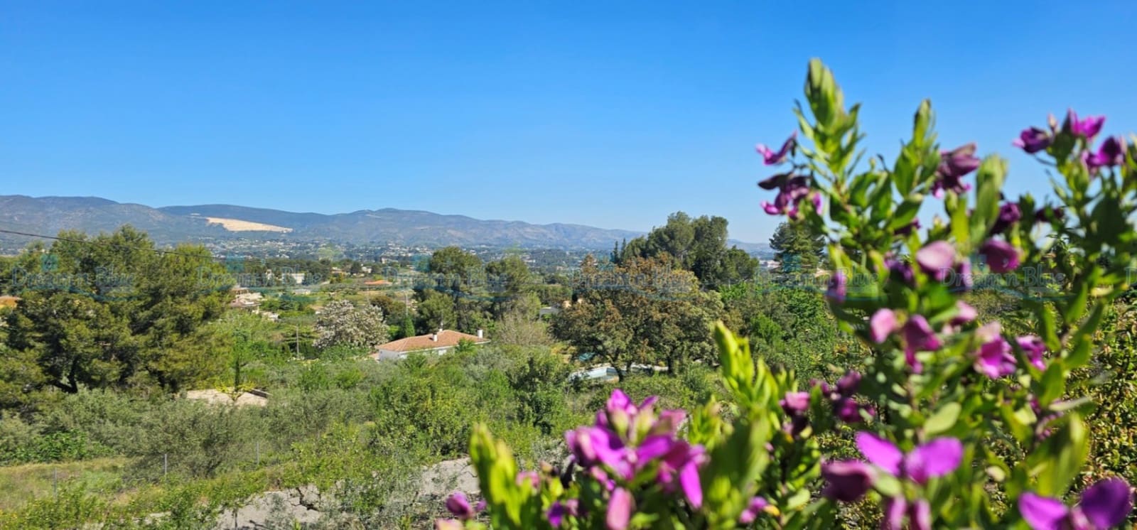 3 slaapkamer Villa te koop in Ontinyent met zwembad garage - € 345.000 (Ref: 9786854)