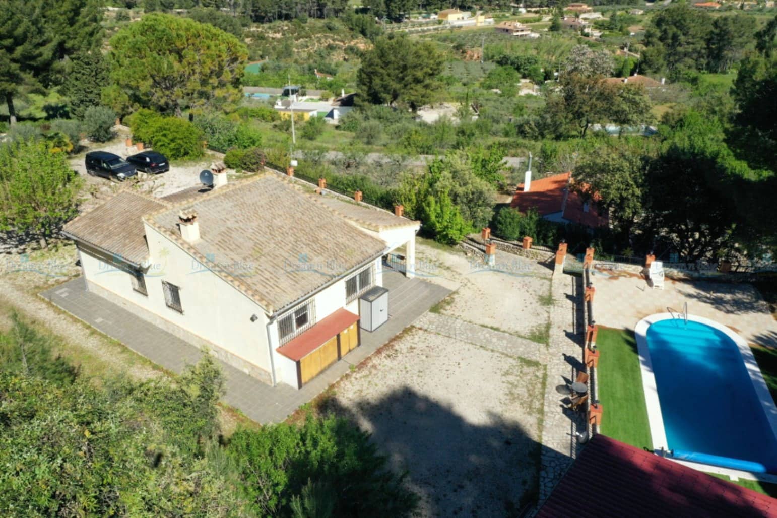 3 slaapkamer Villa te koop in Ontinyent met zwembad garage - € 345.000 (Ref: 9786854)