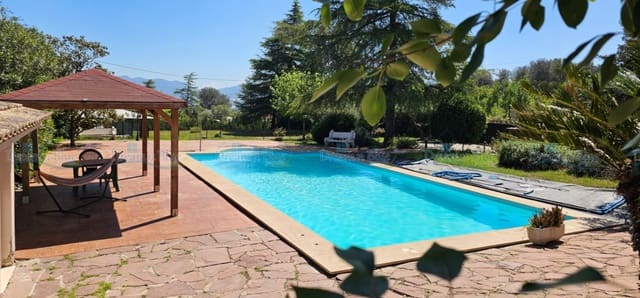 6 soveværelse Villa til salg i Ontinyent med swimmingpool garage - € 465.000 (Ref: 9786855)