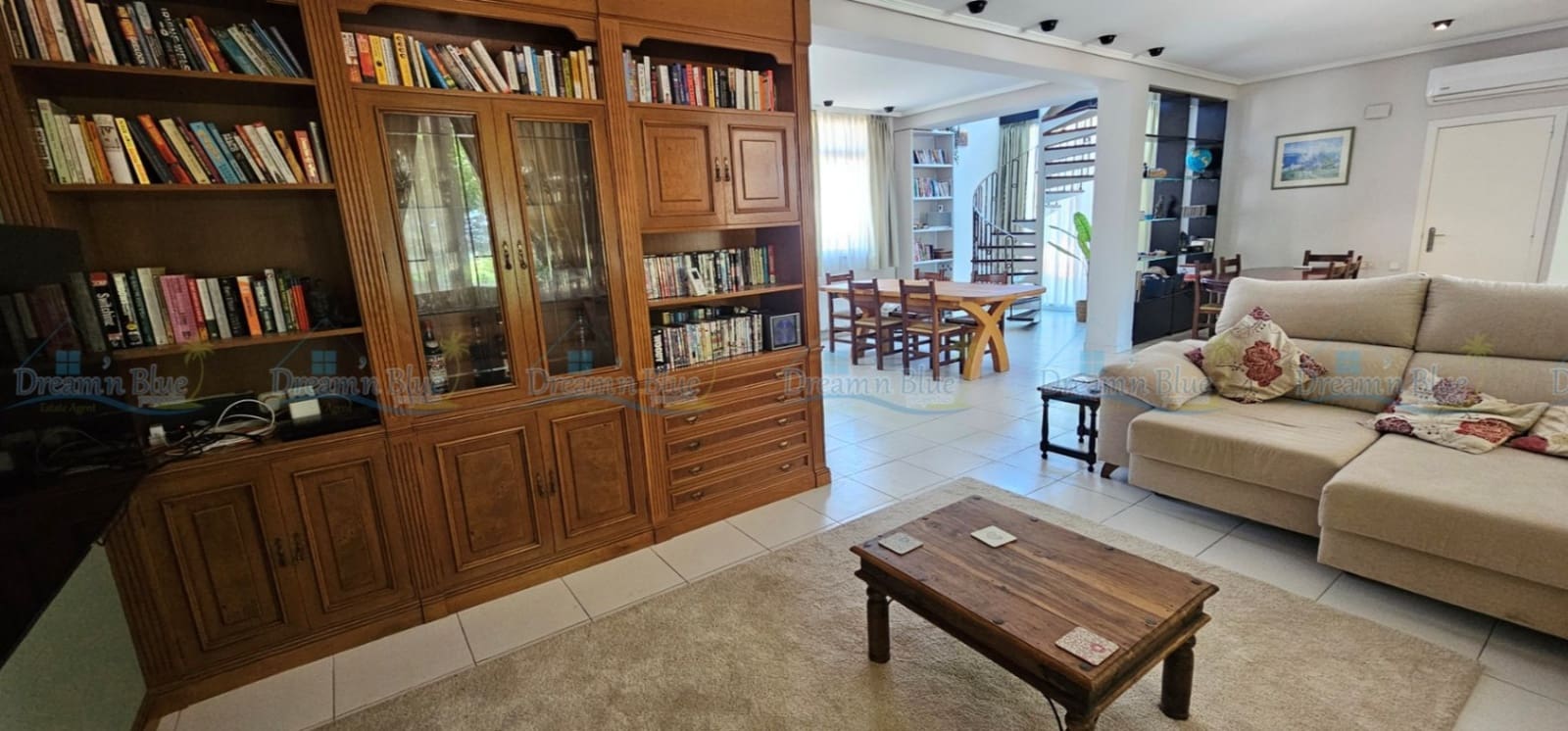 6 soveværelse Villa til salg i Ontinyent med swimmingpool garage - € 465.000 (Ref: 9786855)