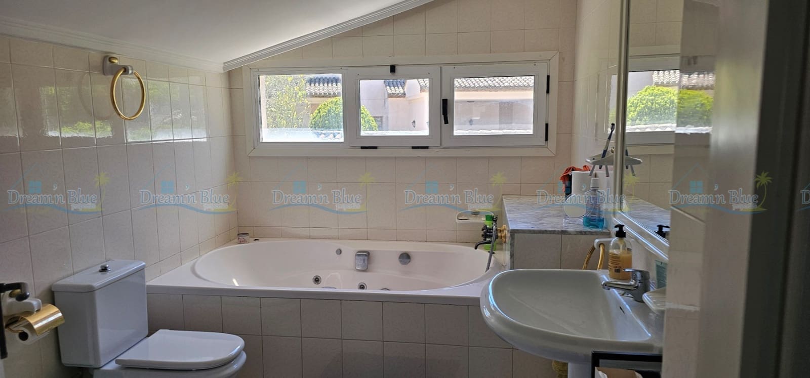 6 soveværelse Villa til salg i Ontinyent med swimmingpool garage - € 465.000 (Ref: 9786855)