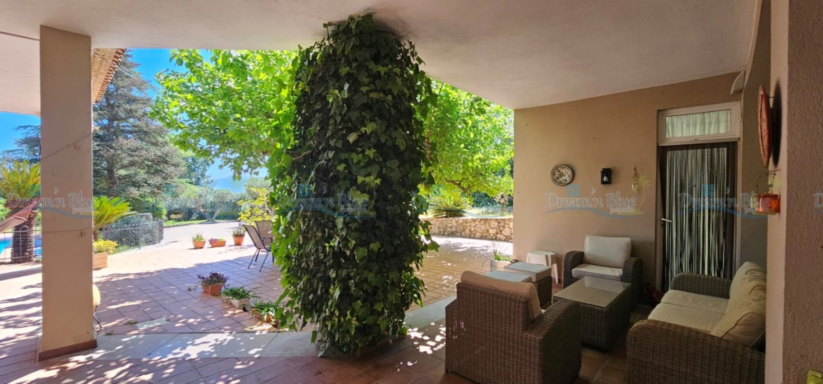 6 soveværelse Villa til salg i Ontinyent med swimmingpool garage - € 465.000 (Ref: 9786855)