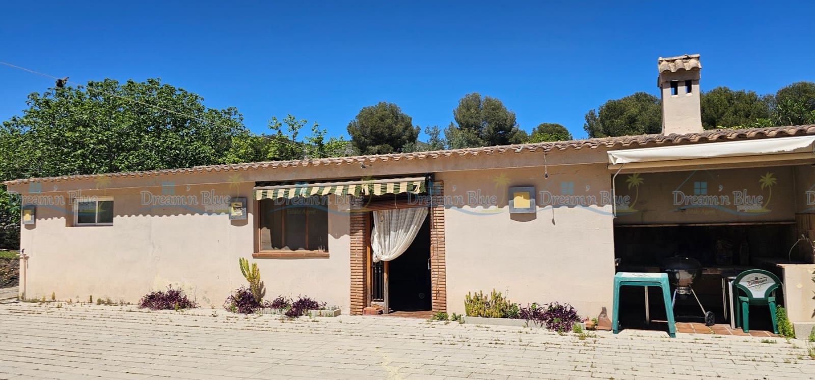 6 soveværelse Villa til salg i Ontinyent med swimmingpool garage - € 465.000 (Ref: 9786855)