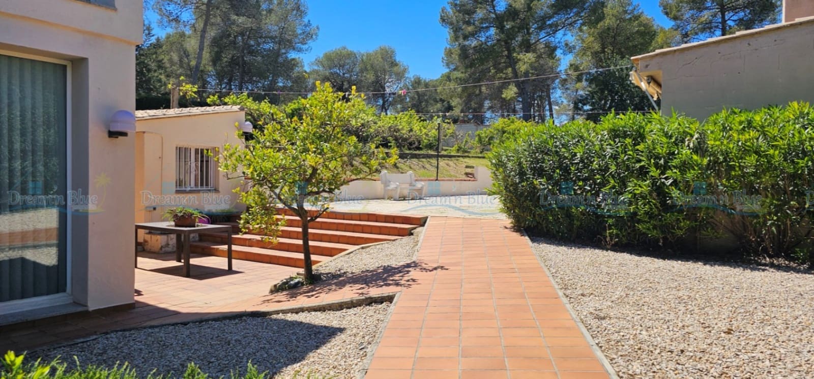 6 soveværelse Villa til salg i Ontinyent med swimmingpool garage - € 465.000 (Ref: 9786855)