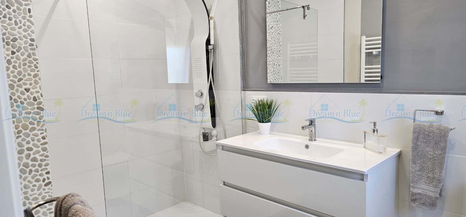 4 quarto Moradia para venda em Ontinyent com piscina garagem - 499 000 € (Ref: 9816464)