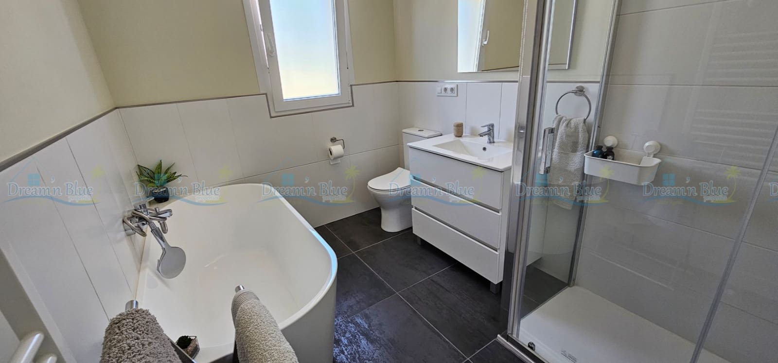 4 quarto Moradia para venda em Ontinyent com piscina garagem - 499 000 € (Ref: 9816464)
