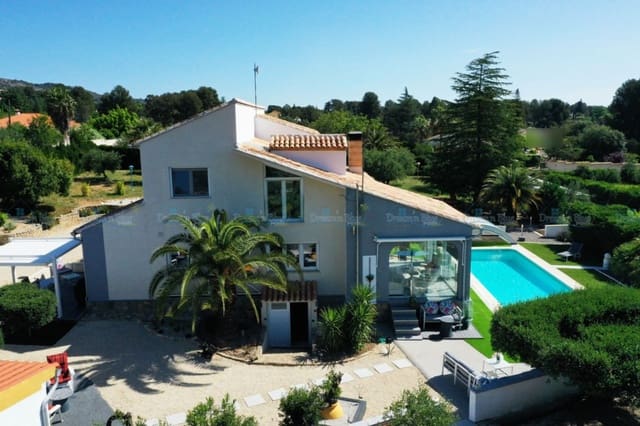 4 quarto Moradia para venda em Ontinyent com piscina garagem - 499 000 € (Ref: 9816464)