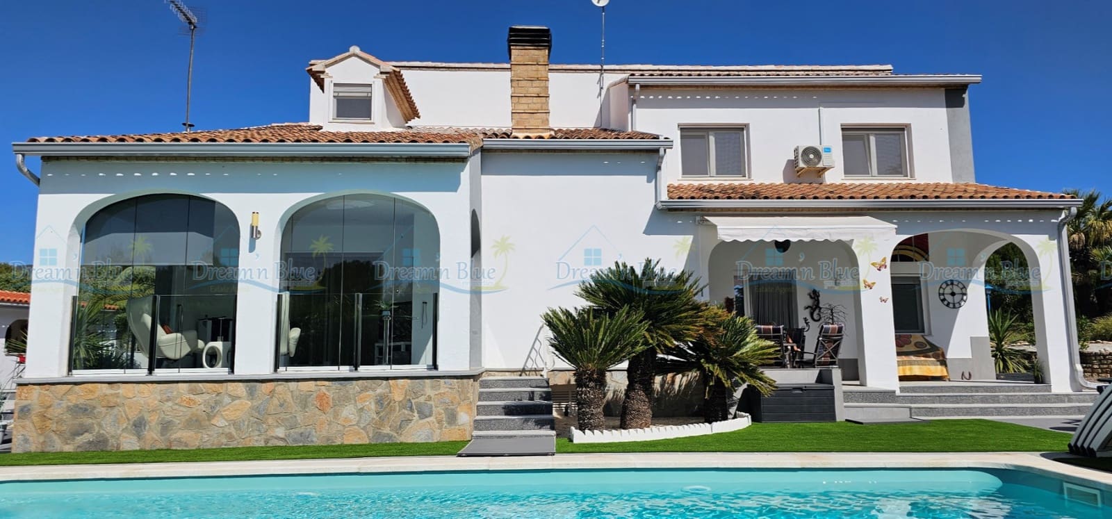 4 quarto Moradia para venda em Ontinyent com piscina garagem - 499 000 € (Ref: 9816464)