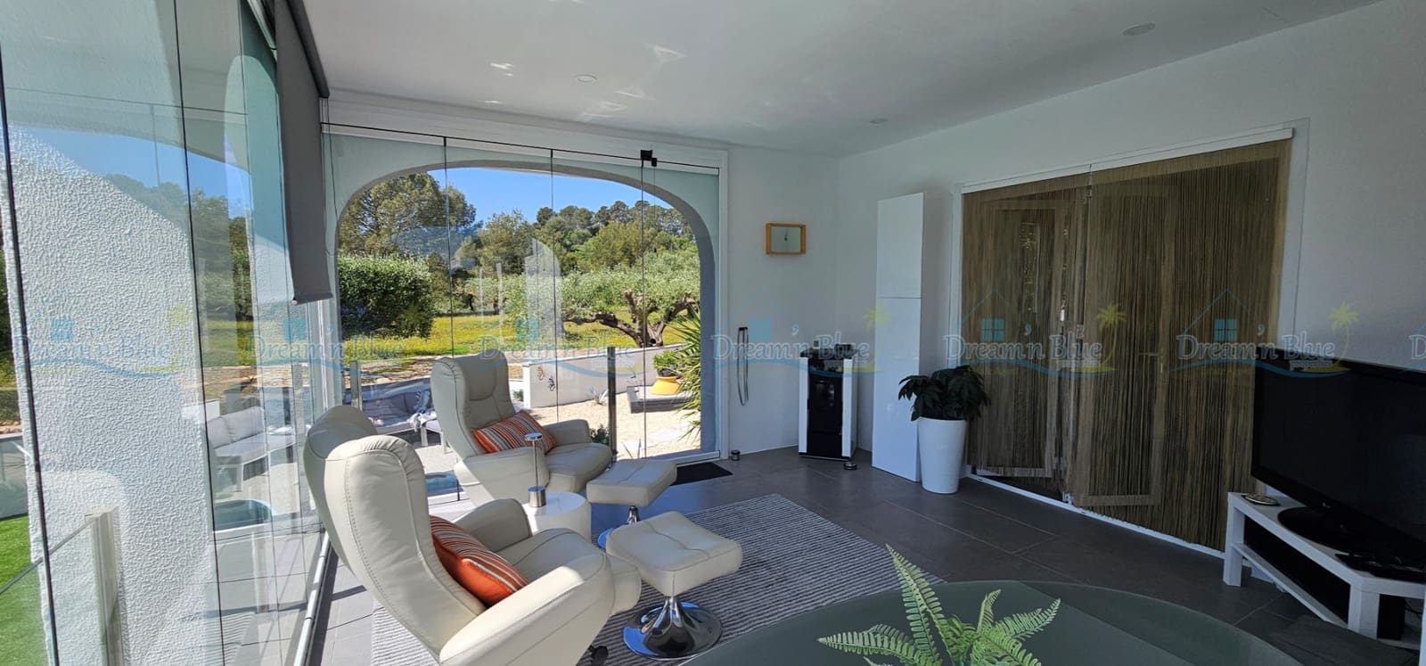 4 quarto Moradia para venda em Ontinyent com piscina garagem - 499 000 € (Ref: 9816464)
