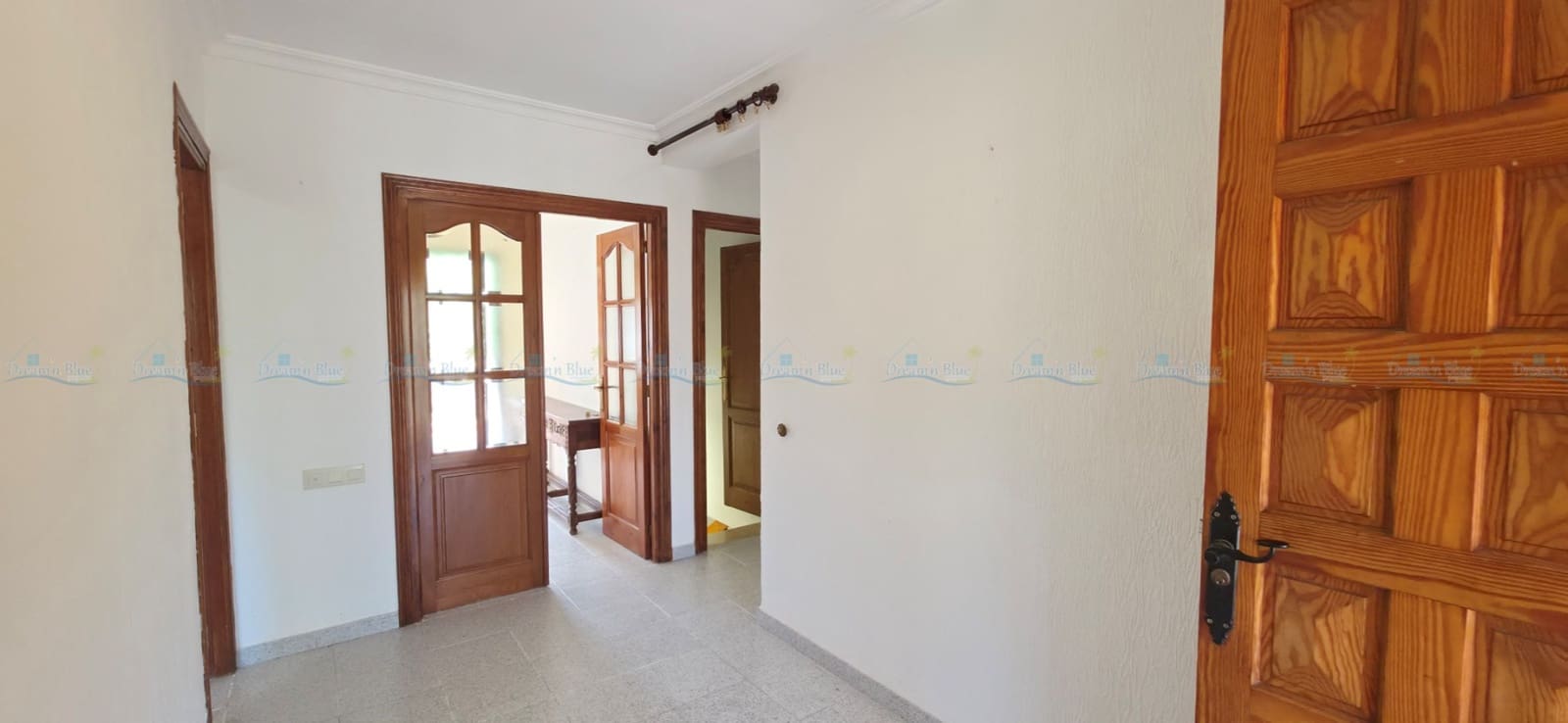 6 Zimmer Villa zu verkaufen in Ontinyent mit Pool Garage - 320.000 € (Ref: 9961677)