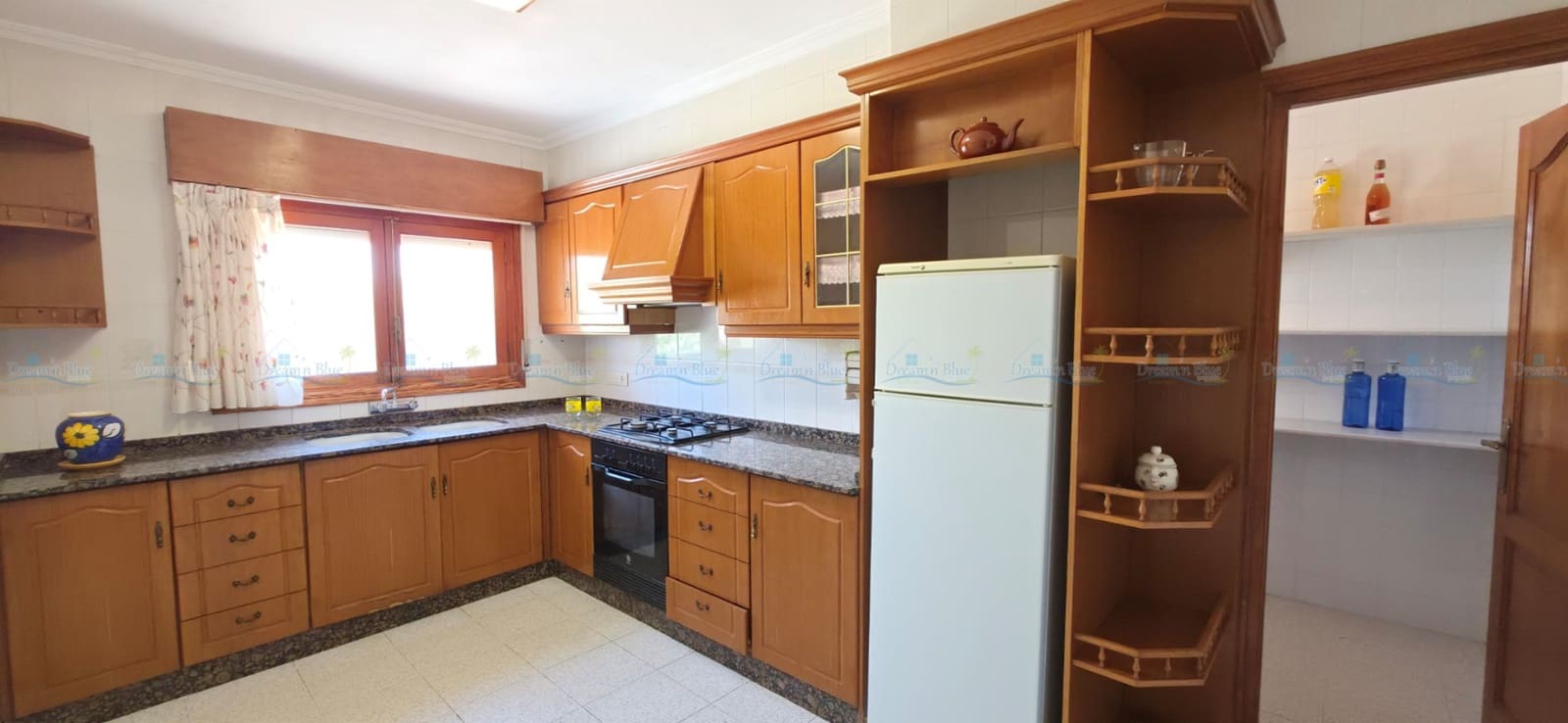 6 Zimmer Villa zu verkaufen in Ontinyent mit Pool Garage - 320.000 € (Ref: 9961677)