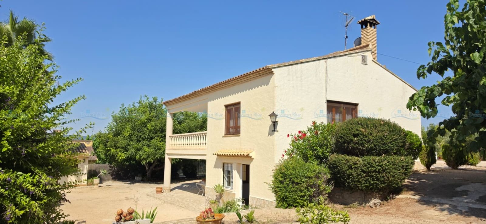 6 Zimmer Villa zu verkaufen in Ontinyent mit Pool Garage - 320.000 € (Ref: 9961677)