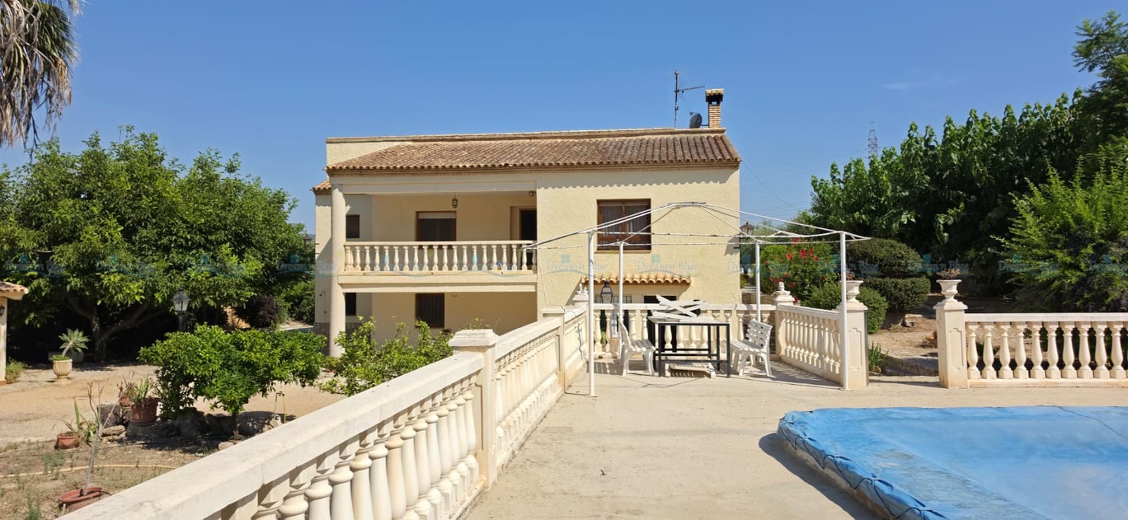 6 Zimmer Villa zu verkaufen in Ontinyent mit Pool Garage - 320.000 € (Ref: 9961677)