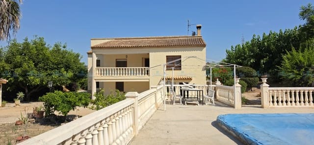 6 Zimmer Villa zu verkaufen in Ontinyent mit Pool Garage - 320.000 € (Ref: 9961677)