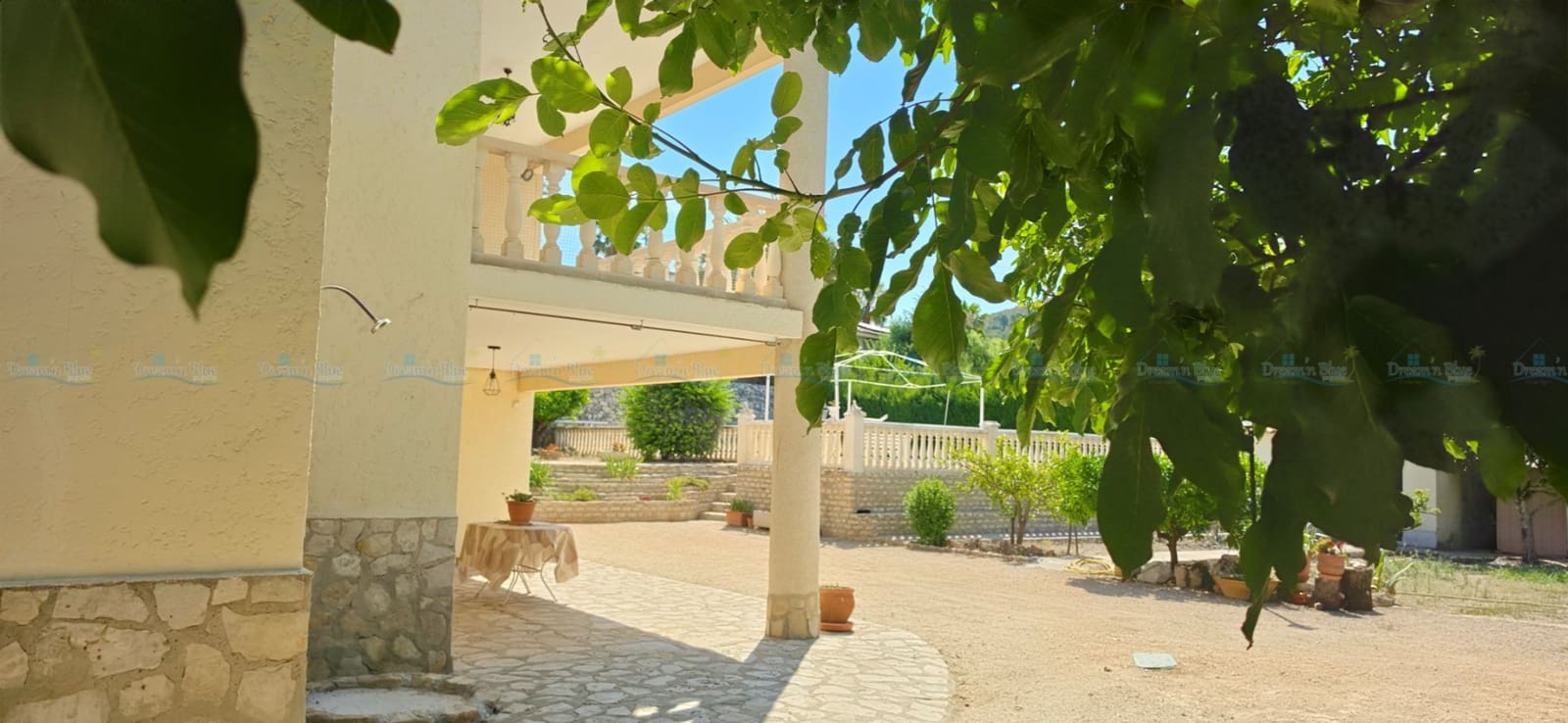 6 Zimmer Villa zu verkaufen in Ontinyent mit Pool Garage - 320.000 € (Ref: 9961677)