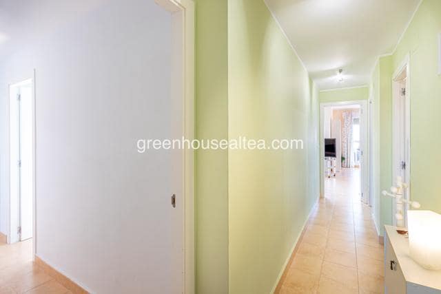 3 quarto Apartamento para venda em Via Parque, Benidorm com piscina garagem - 399 000 € (Ref: 10026470)