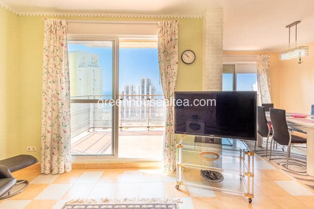 3 quarto Apartamento para venda em Benidorm com piscina garagem - 399 000 € (Ref: 10026470)