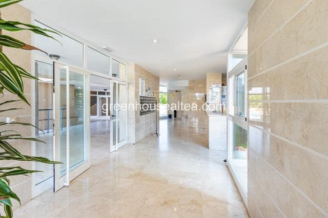 3 quarto Apartamento para venda em Via Parque, Benidorm com piscina garagem - 399 000 € (Ref: 10026470)
