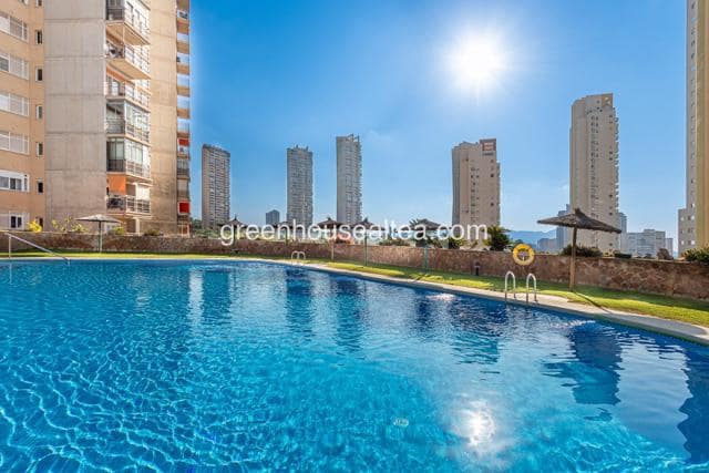 3 quarto Apartamento para venda em Benidorm com piscina garagem - 399 000 € (Ref: 10026470)