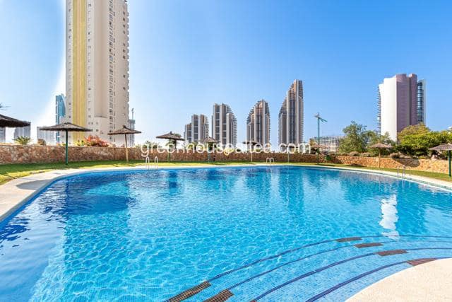 3 quarto Apartamento para venda em Via Parque, Benidorm com piscina garagem - 399 000 € (Ref: 10026470)
