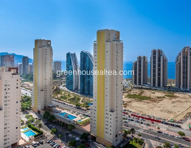 3 quarto Apartamento para venda em Benidorm com piscina garagem - 399 000 € (Ref: 10026470)