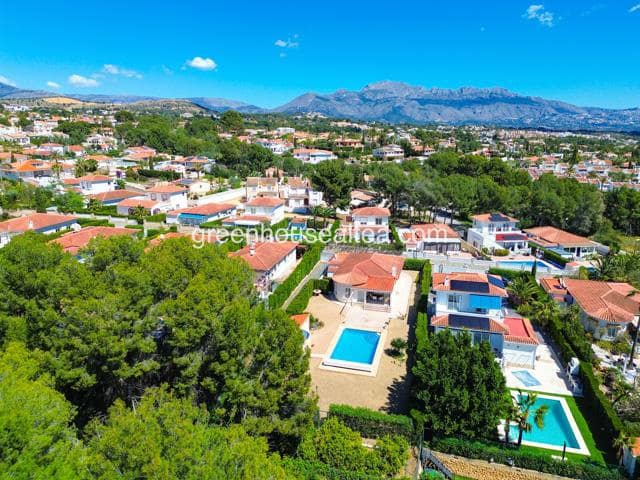 3 sypialnia Willa na sprzedaż w La Nucia - 445 000 € (Ref: 10026471)