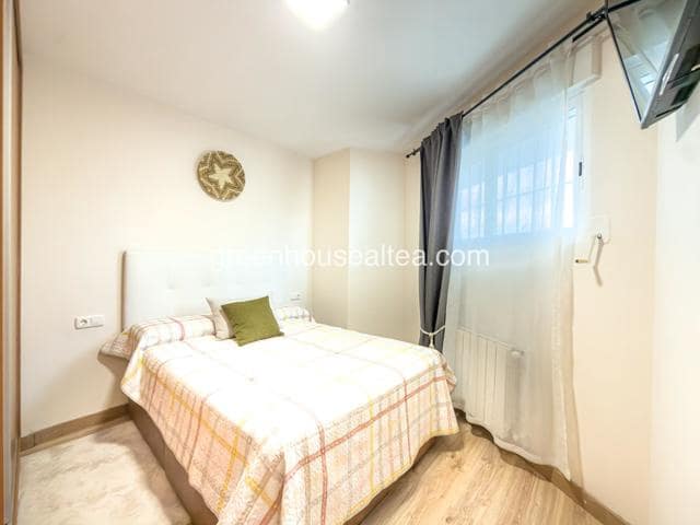 3 quarto Apartamento para arrendar em Altea com garagem - 1 350 € (Ref: 10029719)