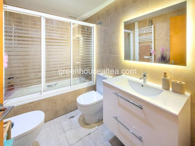 3 quarto Apartamento para arrendar em Altea com garagem - 1 350 € (Ref: 10029719)