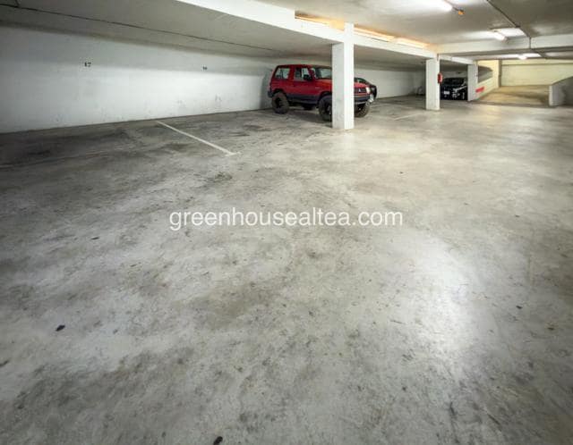 3 quarto Apartamento para arrendar em Altea com garagem - 1 350 € (Ref: 10029719)