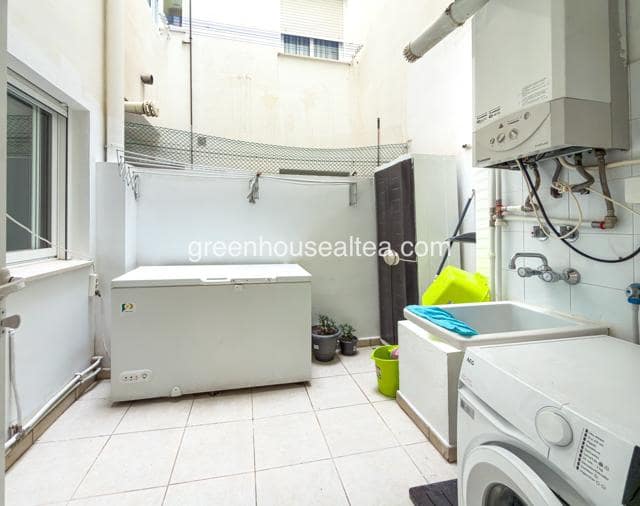 3 quarto Apartamento para arrendar em Altea com garagem - 1 350 € (Ref: 10029719)