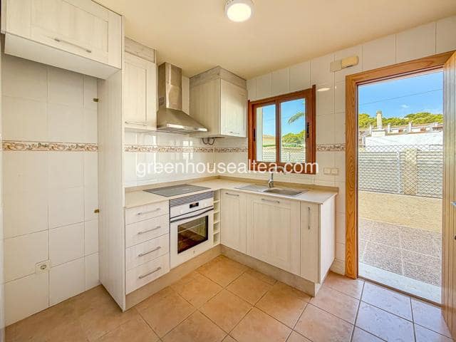 3 soverom Villa til leie i Altea med garasje - € 1 400 (Ref: 10034370)