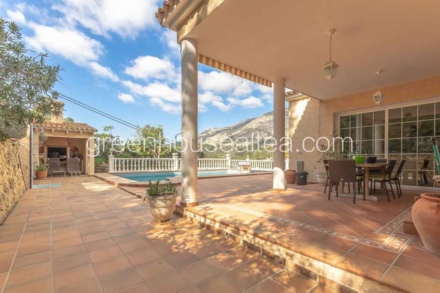 4 chambre Villa/Maison à vendre à Alhama Springs, Altea avec piscine garage - 690 000 € (Ref: 5221324)