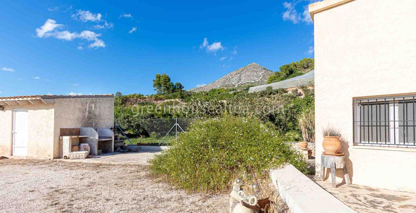 3 Zimmer Finca/Landgut zu verkaufen in Callosa d'En Sarria mit Garage - 249.000 € (Ref: 5551558)