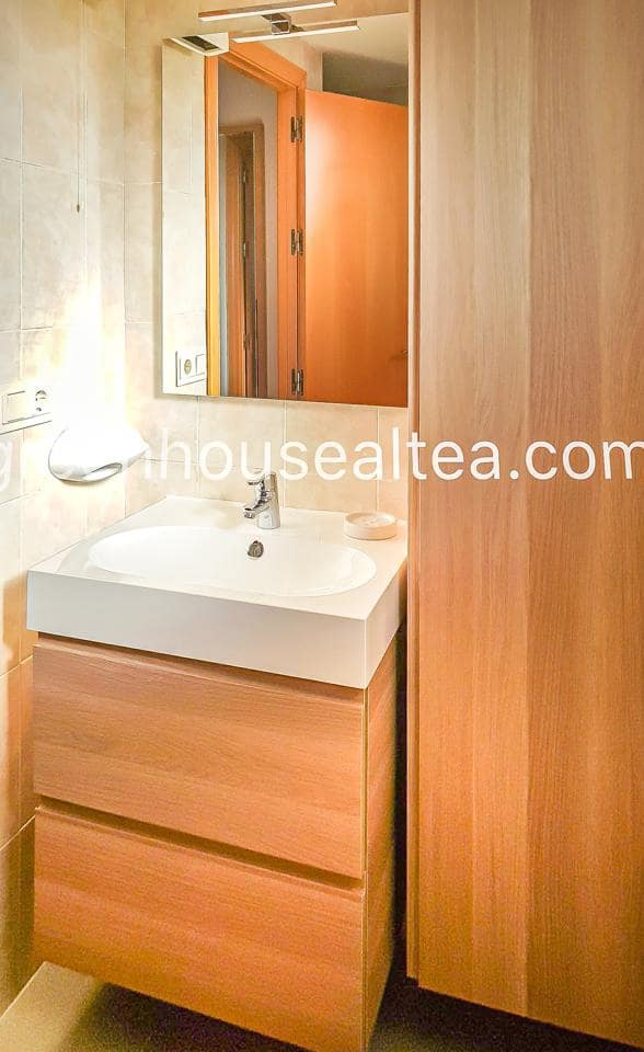 2 bedroom Flat for rent in Altea with pool garage - € 1,100 (Ref: 6604759)