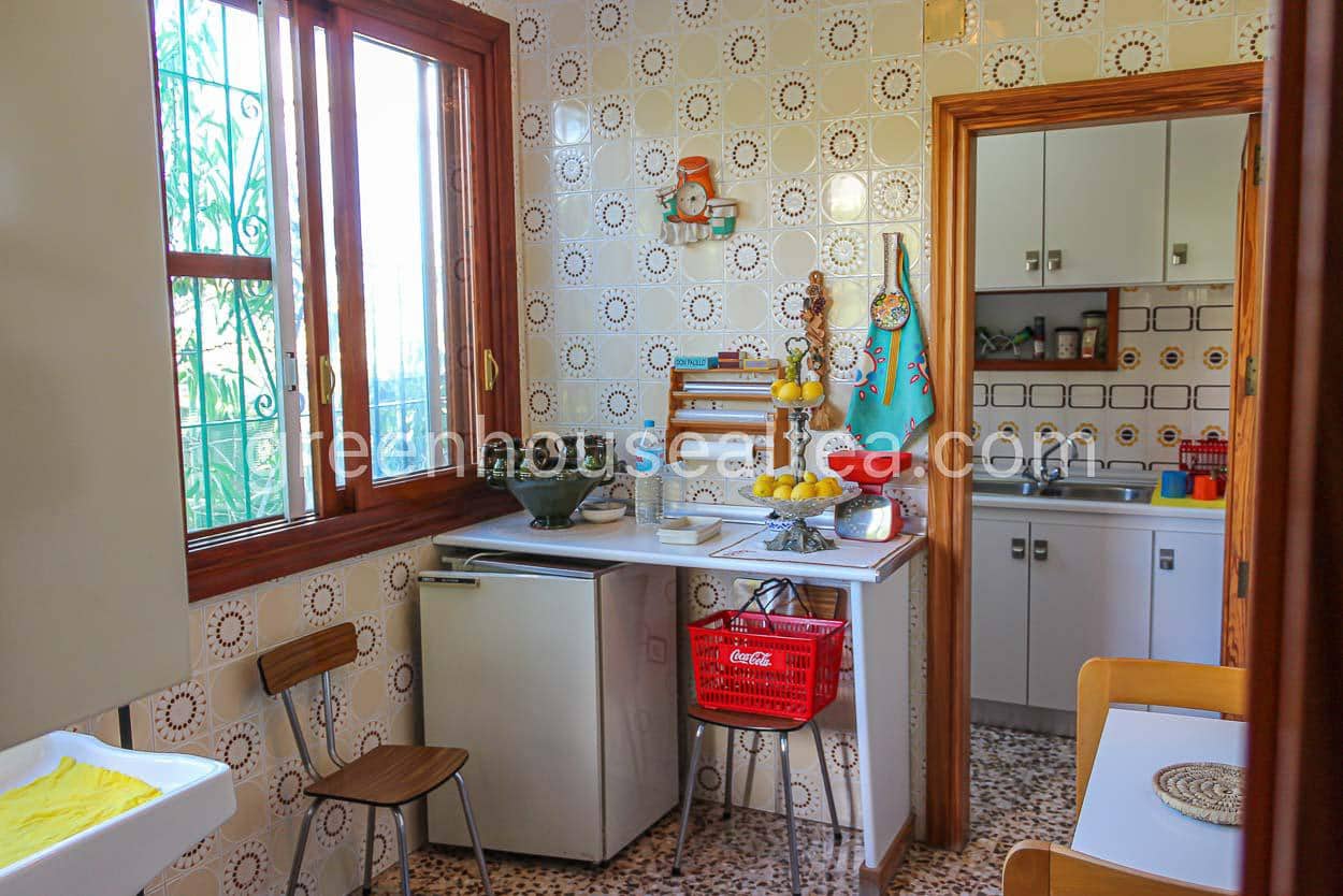 6 soverom Villa til salgs i La Nucia med svømmebasseng garasje - € 525 000 (Ref: 7366356)