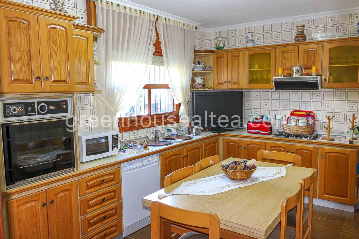 6 soverom Villa til salgs i La Nucia med svømmebasseng garasje - € 525 000 (Ref: 7366356)