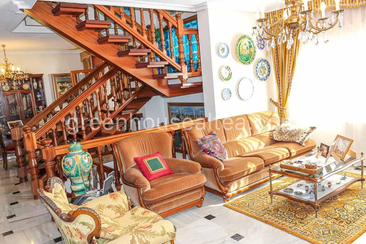 6 soverom Villa til salgs i La Nucia med svømmebasseng garasje - € 525 000 (Ref: 7366356)