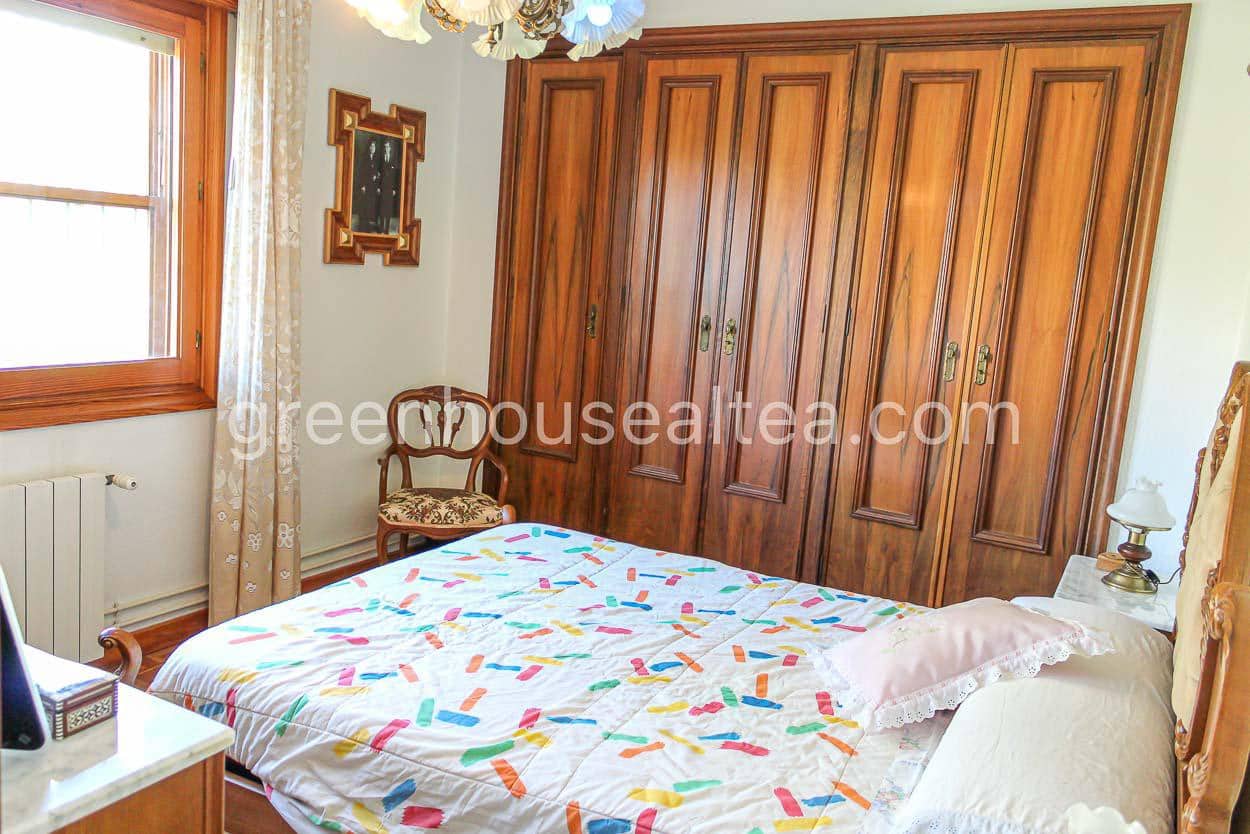 6 soverom Villa til salgs i La Nucia med svømmebasseng garasje - € 525 000 (Ref: 7366356)