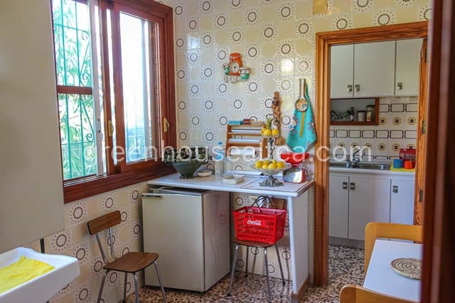 6 bedroom Villa for sale in Coloma  , La Nucia with pool garage - € 525,000 (Ref: 7366356)