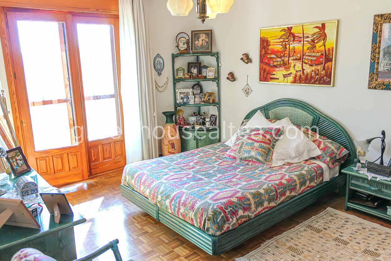 6 chambre Villa/Maison à vendre à La Nucia avec piscine garage - 525 000 € (Ref: 7366356)