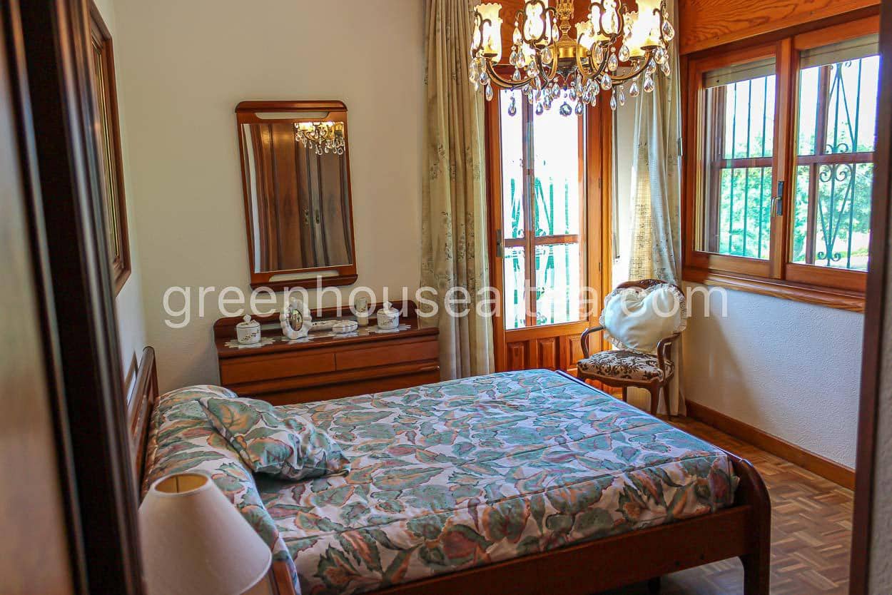 6 chambre Villa/Maison à vendre à La Nucia avec piscine garage - 525 000 € (Ref: 7366356)