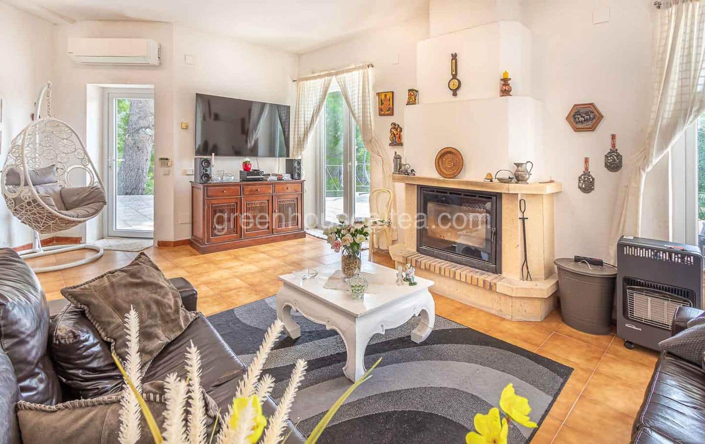 4 bedroom Villa for sale in Callosa d'En Sarria with pool garage - € 530,000 (Ref: 7426217)