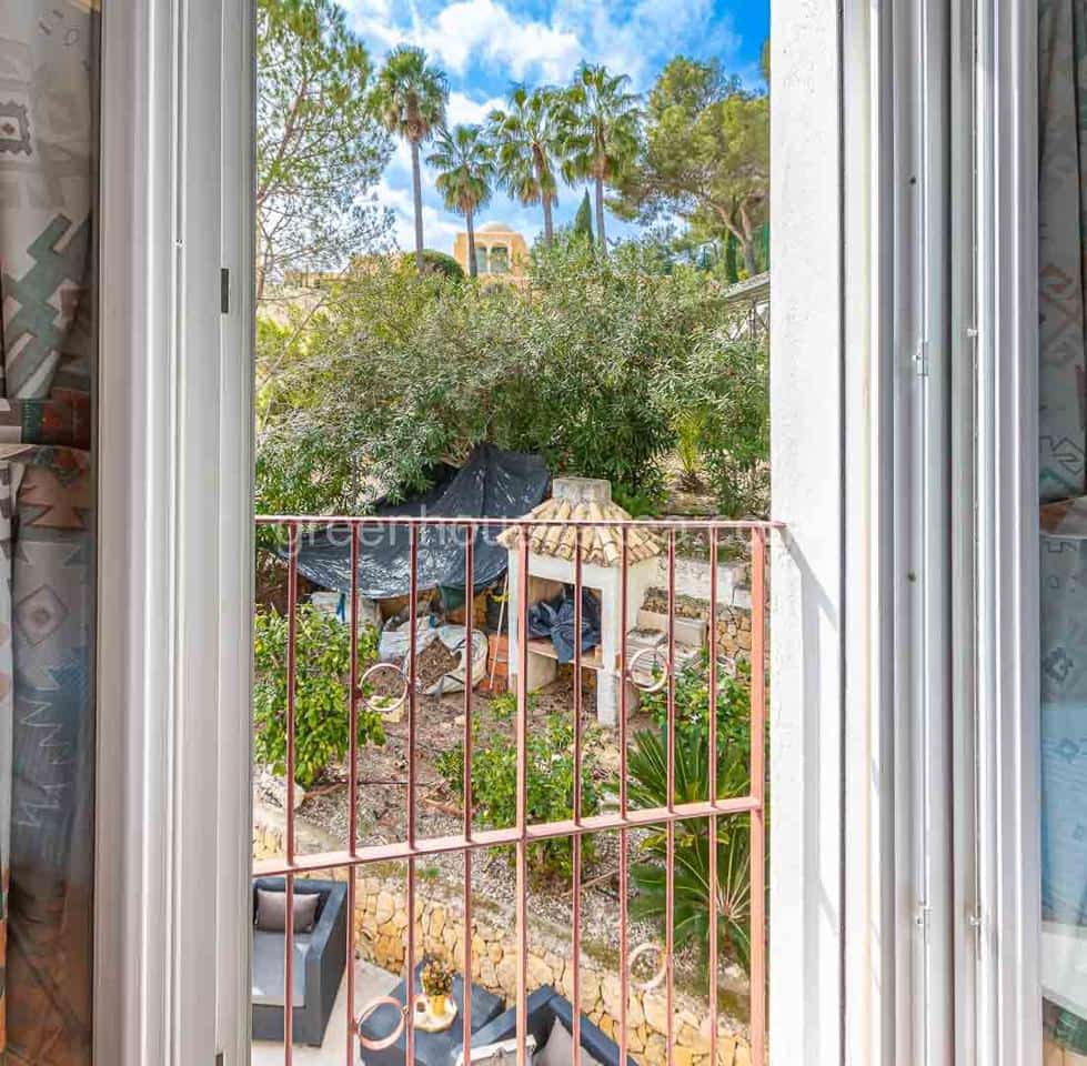 4 bedroom Villa for sale in Callosa d'En Sarria with pool garage - € 530,000 (Ref: 7426217)