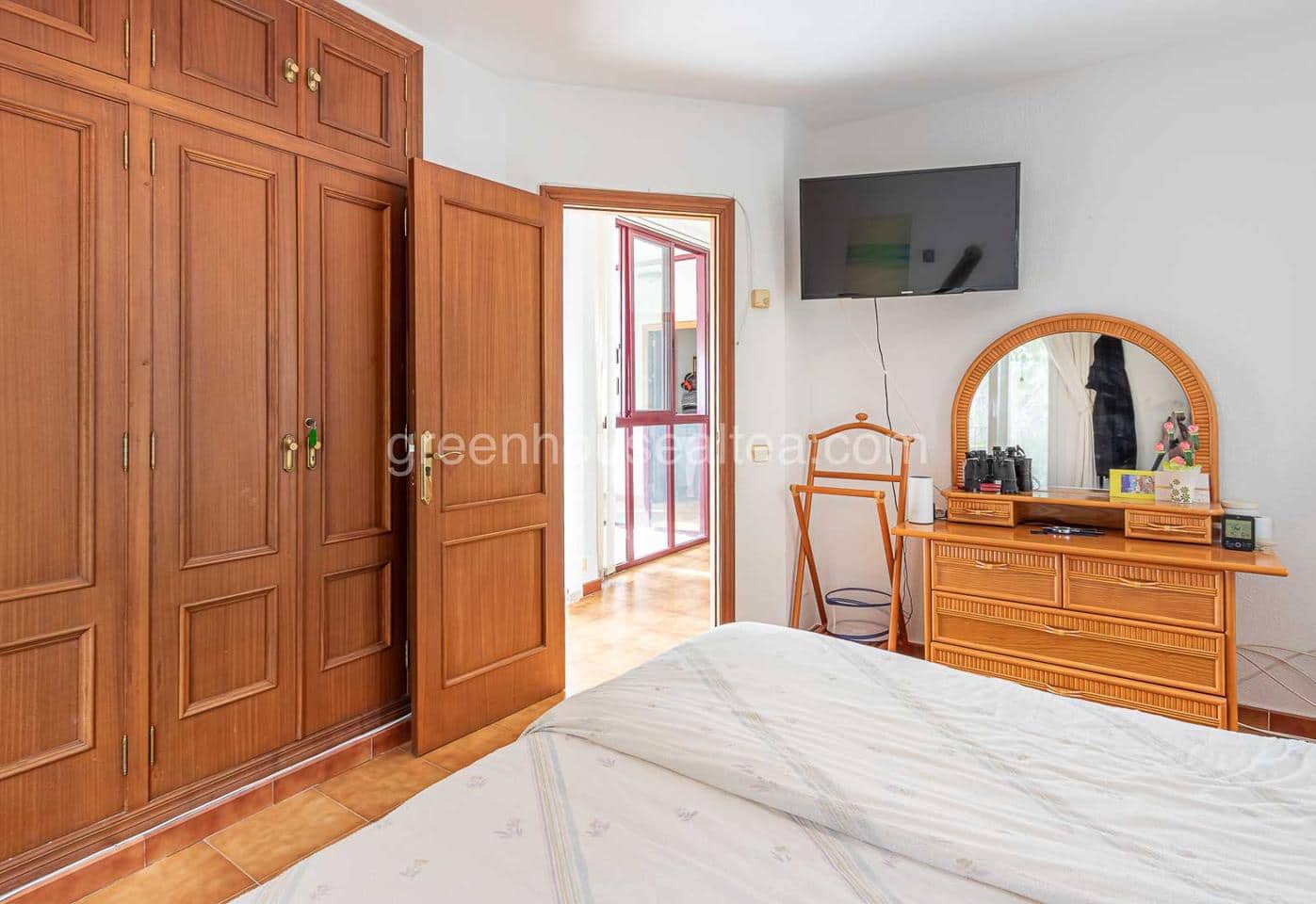 4 bedroom Villa for sale in Callosa d'En Sarria with pool garage - € 530,000 (Ref: 7426217)