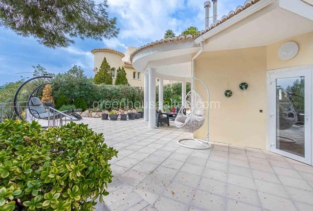 4 camera da letto Villa in vendita in Callosa d'En Sarrià con piscina garage - 525.000 € (Rif: 7426217)