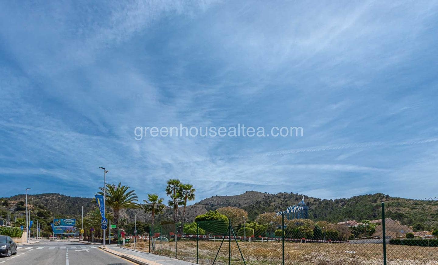 Rakentamaton maa myytävänä paikassa Benidorm - 750 000 € (Ref: 7526026)