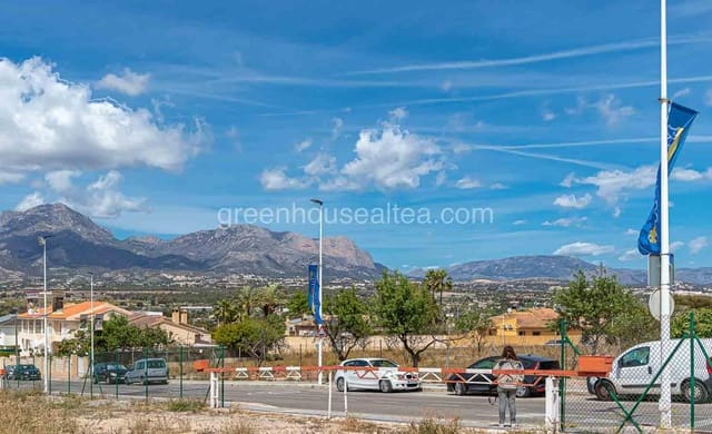 Undeveloped Land for sale in Sierra Helada, Benidorm - € 750,000 (Ref: 7526026)